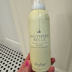 Drybar Southern Belle Volume-Boosting Mousse